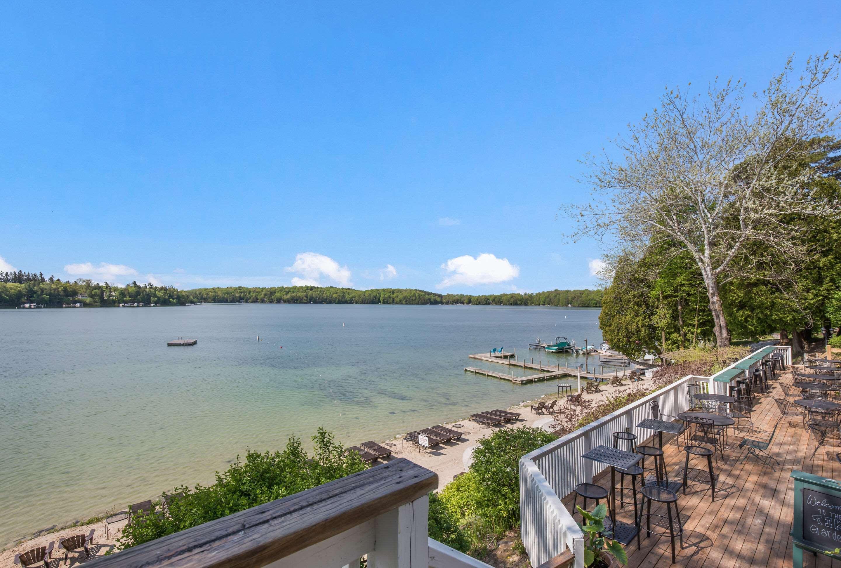 The Shore Club Wisconsin, Ascend Hotel Collection Elkhart Lake Exterior photo